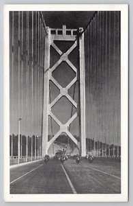 Motorrad Polizei auf San Francisco Oakland Bay Hängebrücke 1930er Postkarte - Bild 1 von 2