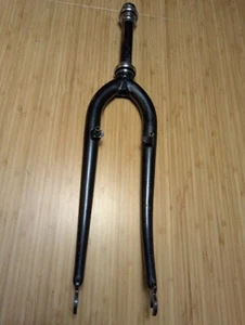 VTG Mountain Bike 26 inch wheel rigid fork 1 inch threaded with double eyelets - Picture 1 of 12