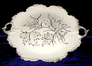 Vintage USA Original White Pottery Oakleaf platter #701 Fall decor MCM - Picture 1 of 5
