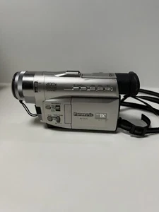 Panasonic MiniDV Camcorder/Kamera NV-DS15EG Ungetestet - Bild 1 von 1