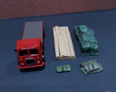 Base Toys 1/76  BRS lorry Plus Loads - Image 1 of 4