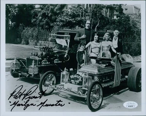 Pat Priest The Munsters Signed 8x10 Glossy Photo JSA Authenticated - Picture 1 of 2