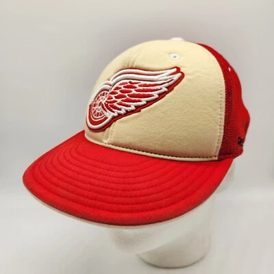 Detroit Red Wings Reebok Fitted Hat Mesh Back Trucker Small Medium 7 1/4-7 5/8 - Image 1 of 4