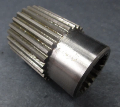 Ski-Doo Chaincase Coupling Axle 1996-2008 Grand Touring Formula Mach Legend ++ - Image 1 of 4