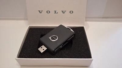 CLE USB 2.0 4GB en forme de télécommande de voiture Volvo 4 Go - Photo 1/4