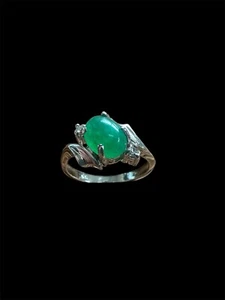 18 Karat Weißgold Jade Ring - Bild 1 von 6