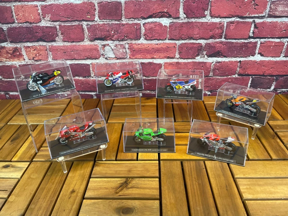 NEW Pre-Owned Lot of 7 Die-Cast MOTORCYCLE MODELS 6 HONDA & 1 KAWASAKI 1/24 Nice - Image 1 of 4