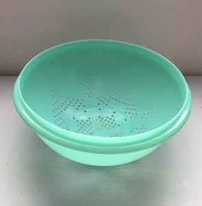 Vintage Tupperware #339 Green Colander Bowl - Foto 1 di 5
