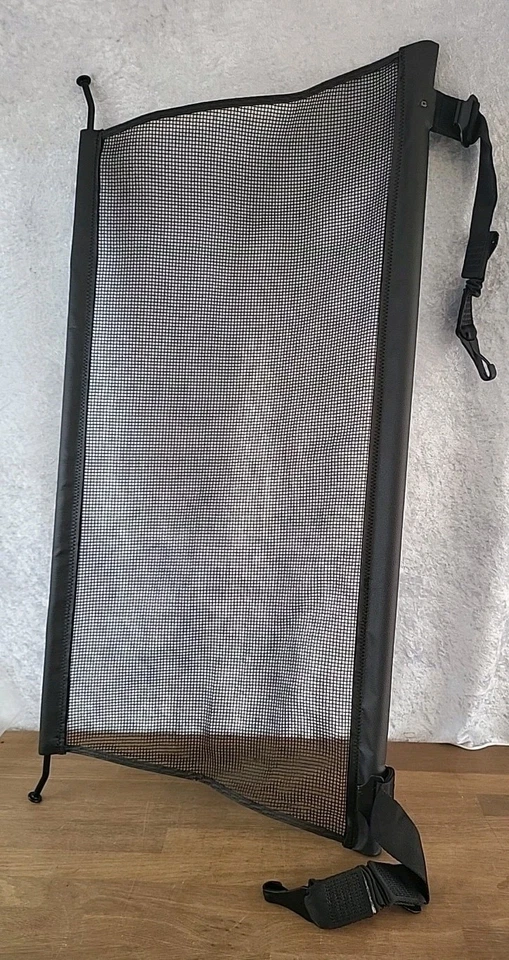 Opel Astra J Caravan Trennnetz Kofferraumnetz Netz Gepäcknetz Hundegitter - Bild 1 von 3