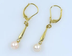 Ohrringe Akoyaperle Ohrhänger 333/000 8 K Gelbgold 2 Diamanten zus. 0,02 ct - Bild 1 von 3