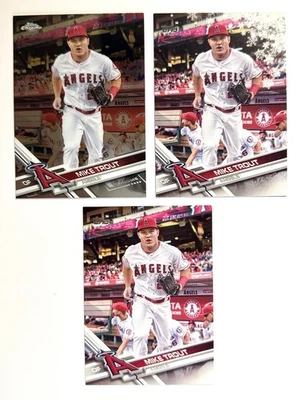MIKE TROUT - 2017 TOPPS, CHROME, HOLIDAY - 3 DIFFERENT BASE PARALLELS - Image 1 of 2
