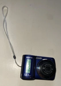 Sanyo VPC-S120 Digital Camera - Picture 1 of 6