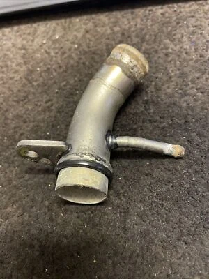 Yamaha FZ1-S 2015 codo refrigerante 5VY-12485-10 Foto 1 de 4