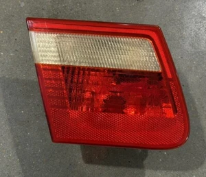 00-05 BMW E46 323 325 Wagon Left Hatch Mtd Inner Tail Light OEM Touring - Picture 1 of 6