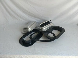Ventilación de techo de remolque 1 par emergente de aluminio de alto perfil con anillos de ajuste y juntas - Imagen 1 de 11