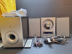 Teac Hi-Fi System CD-X9 Silver Ultra Thin CD-Player Mp3 Digital Am/FM Radio Sub - Picture 1 of 15