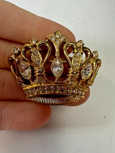 Vintage Kenneth Jay Lane Avon Brosche Krone Strass goldfarben KJL - Bild 1 von 4