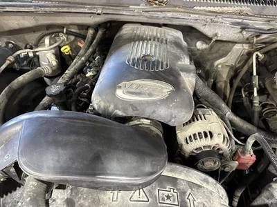 Chevrolet Silverado 1500 camioneta 2001-2005 motor de arranque 6,0 L Foto 1 de 4