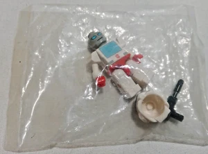 NEW! Sealed! Complete,Transformers Kreon Kre-O Figure G1 Ratchet Minifigure - Picture 1 of 3