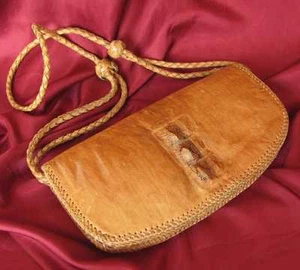 VINTAGE LADIES AUTHENTIC LEATHER HANDBAG PURSE w/REAL REPTILE DECORATION - Picture 1 of 12