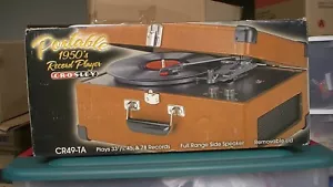 Crosley Portable 1950's Record Player CR49-TA - Picture 1 of 7