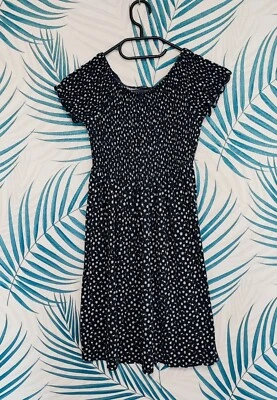 Robe smockée imprimée fleurs - Marine - Kiabi - 10 ans - Photo 1/4