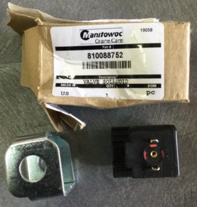 Manitowoc 810088752 Valve Solenoid - Picture 1 of 3
