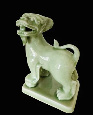 Beautiful Celadon Chinese Fu Foo dog lion statue - Image 1 of 4