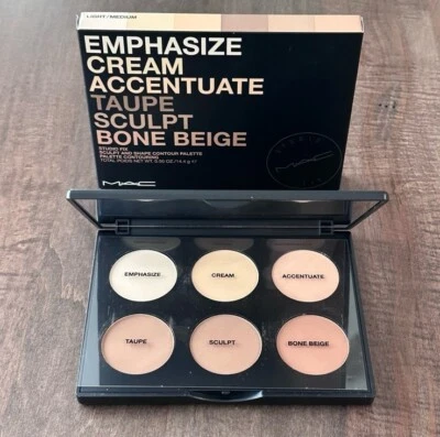 MAC Studio Fix Sculpt & Shape Contour Palette LIGHT/MEDIUM - 14.4 g / 0.50 Oz - Image 1 of 4