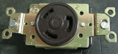 GE GL3330 одиночный замок приемник 3P 3W 30A - Изображение 1 из 2