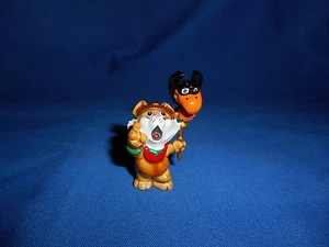 EGYPTIAN CAT TOWN CRIER Herald CROW BIRD Figurine CARTOON Figure Kinder Surprise - Picture 1 of 4