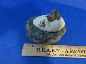 Triceratops Baby Tyrannosaurus Dinosaurier Ei schlüpfen Schmuckschatulle - Bild 1 von 4