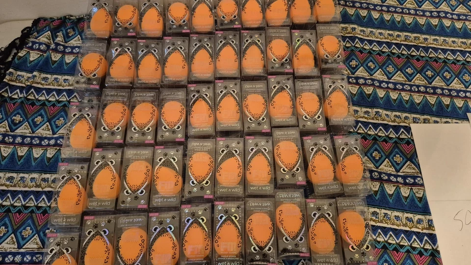 批量 50 件 批发 Wet n Wild 幻想化妆海绵 - 橙色 - 免费送货  — 第 1/4 张图片