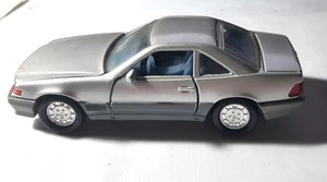 Modellino Matchbox Super Kings Mercedes Benz 500 SL (1990) - Foto 1 di 5