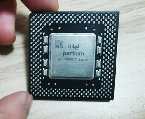 Intel Pentium MMX SL27S 233MHz 66MHz 2.8V Gold Socket 7 Desktop CPU Processor - Bild 1 von 4