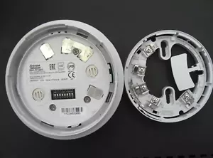 £36 inc vat for 1x System Sensor Base Sounder BSO-PP-N00 1x B501AP Mounting Base - Picture 1 of 6