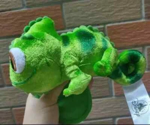 Disney Parks Pascal Tangled Chameleon Shoulder Plush Magnetic Toy** - Bild 1 von 1