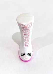 Shopkins Figures Season 3 Rare - White Lizzy Lace-Up 3-039 - Picture 1 of 2