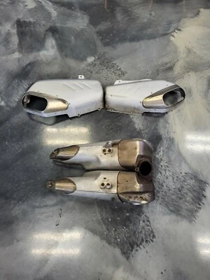 Silenciador Ducati Panigale 899/1190 2015 usado OEM  Foto 1 de 4