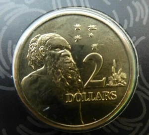 2017 Australian Two Dollar $2 coin - ABORIGINAL ELDER - UNC ex mint set - Picture 1 of 2