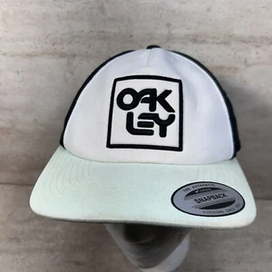 Oakley Logo Authentic SnapBack Hat Cap 2 Color One Size Fits Most - Picture 1 of 7
