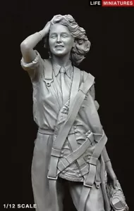 Life Miniatures - Attagirl Segunda Guerra Mundial piloto británico ATA - 1/16 resina - LM12002 - Imagen 1 de 9