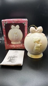 Precious Moments Ornament "May Your Christmas Be Merry" 1991 NIB #526940 New - Picture 1 of 9