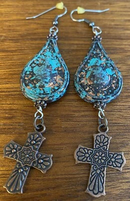Pendientes Kender West Cobre y Turquesa Pátina Cruz Gota Foto 1 de 4
