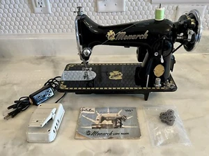 Vintage Monarch De-Luxe 1953-Model Sewing Machine w/ Accessories Japan TESTED - Picture 1 of 17