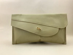 Vintage Well Loved 1970s Cream Leather Clutch Bag With Faux Buff Suede Lining - Picture 1 of 16