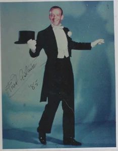 Fred Astaire Autographed 8x10 Color Photo Hollywood Film Actor Dancer JSA Letter - Picture 1 of 2