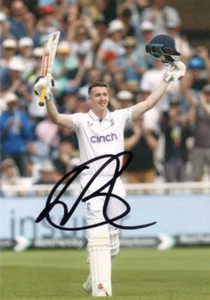 ENGLAND CRICKET: HARRY BROOK SIGNED 6x4 TEST CENTURY ACTION PHOTO+COA - Picture 1 of 1