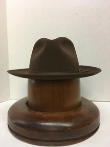 Stetson® Stratoliner Fedora Walnut Felt Hat With Free Hat Brush - Picture 1 of 9