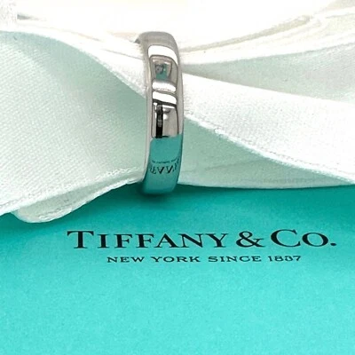 Tiffany & Co. Alianza de boda Forever 4,5 mm platino Foto 1 de 4